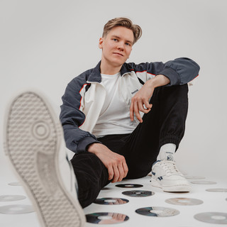 artist cover